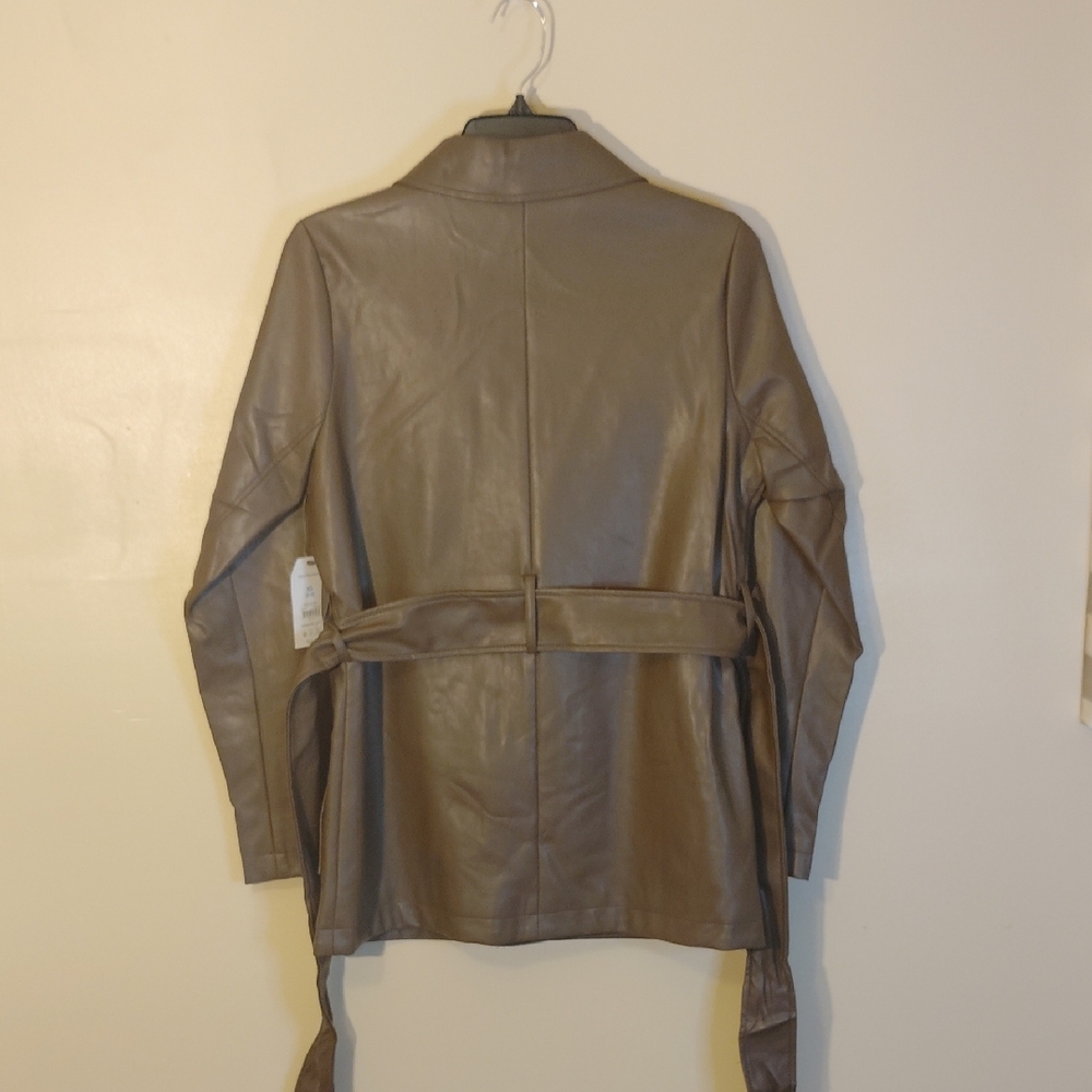 Time and Tru Brown Leather Jacket with Belt and Collar - Picture 2 of 6